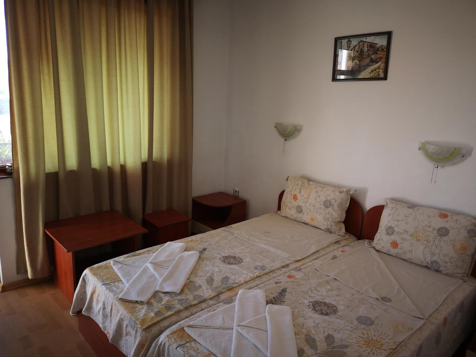 Hotel Strinava Primorsko Ngoại thất bức ảnh